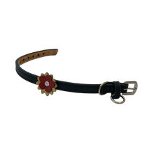 Cargar imagen en el visor de la galería, Penelope Single Flower Dog Collar with Austrian Crystal on Flower Product vendor