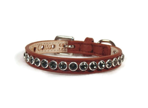 Shanti dog collar in luggage leather and black diamond crystals